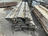 Partij gezaagde boomstamplanken - afbeelding 3 van  4