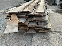 Partij gezaagde boomstamplanken - afbeelding 4 van  4