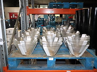 Partij glazen kommen