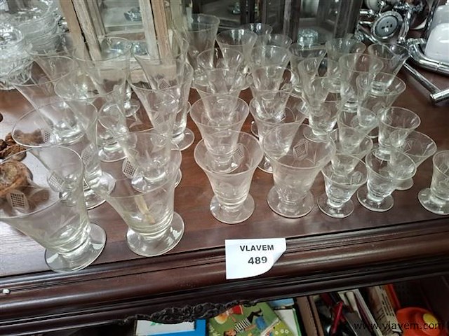 Partij glazen - afbeelding 1 van  2