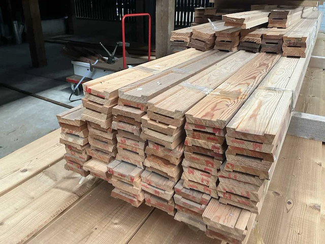 Partij grenen en ceder hout - afbeelding 4 van  6