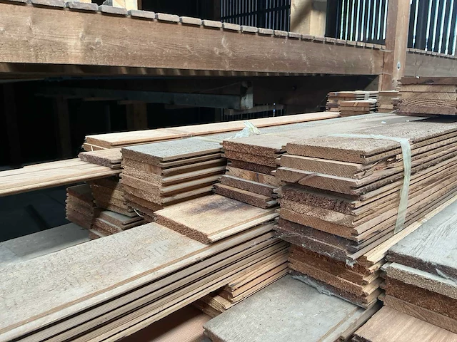 Partij grenen en ceder hout - afbeelding 6 van  6