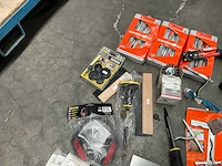 Partij handgereedschap en diversen - afbeelding 2 van  10