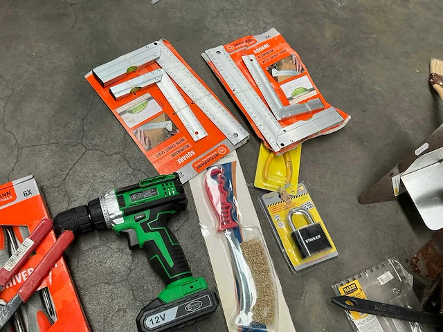 Partij handgereedschap en diversen - afbeelding 7 van  10