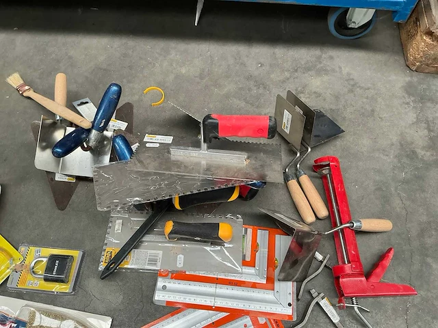 Partij handgereedschap en diversen - afbeelding 8 van  10