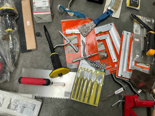 Partij handgereedschap en diversen - afbeelding 9 van  10