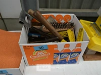 Partij handgereedschappen en deurstoppers - afbeelding 1 van  4