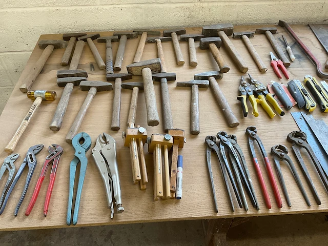 Partij handgereedschappen - afbeelding 2 van  12