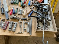 Partij handgereedschappen - afbeelding 10 van  12
