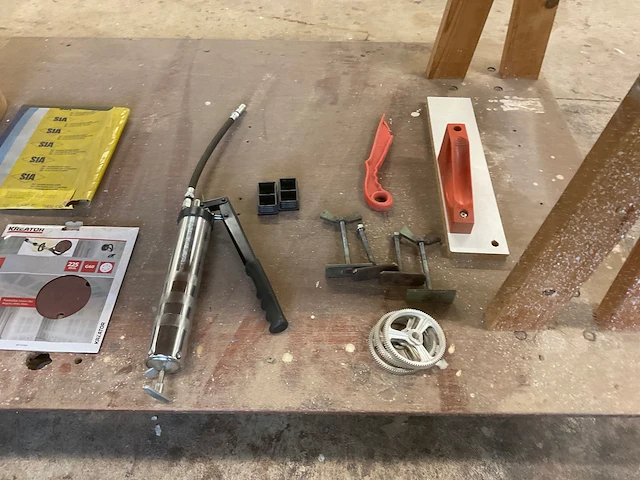 Partij handgereedschappen - afbeelding 11 van  11