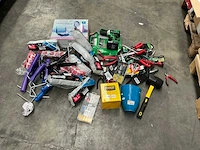 Partij handgereedschappen - afbeelding 1 van  11