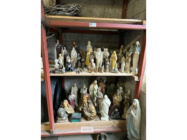 Partij heiligenbeelden - afbeelding 1 van  3