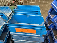 Partij hilti isolatiepluggen - magazijnsorteerbakken - ronde partytafels - afbeelding 3 van  18
