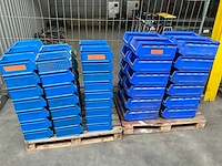 Partij hilti isolatiepluggen - magazijnsorteerbakken - ronde partytafels - afbeelding 17 van  18