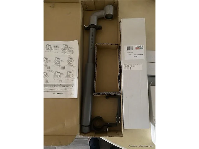 Partij hitachi hikoki stofafzuigers en vet - afbeelding 2 van  6