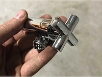 Partij hoekstopkraan 1/2"x1/2" chroom kruis (4x) - afbeelding 2 van  6