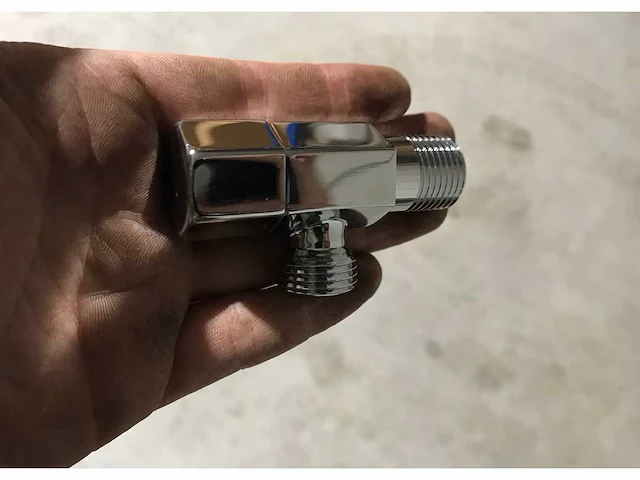 Partij hoekstopkraan 1/2"x1/2" chroom zeskant (7x) - afbeelding 6 van  9