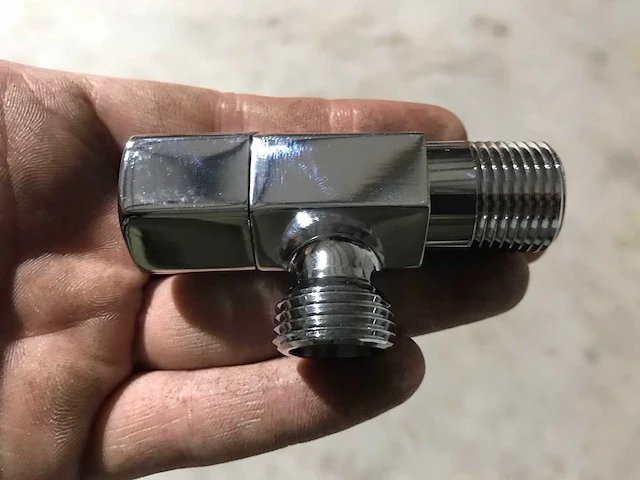 Partij hoekstopkraan 1/2"x1/2" chroom zeskant (7x) - afbeelding 9 van  9