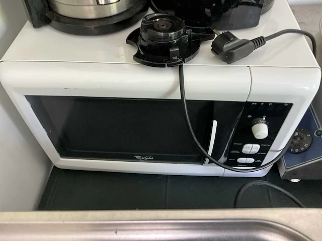 Partij horeca keukenapparaten en keuken gerief - afbeelding 3 van  36