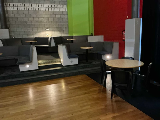 Partij horeca tafels - afbeelding 5 van  9