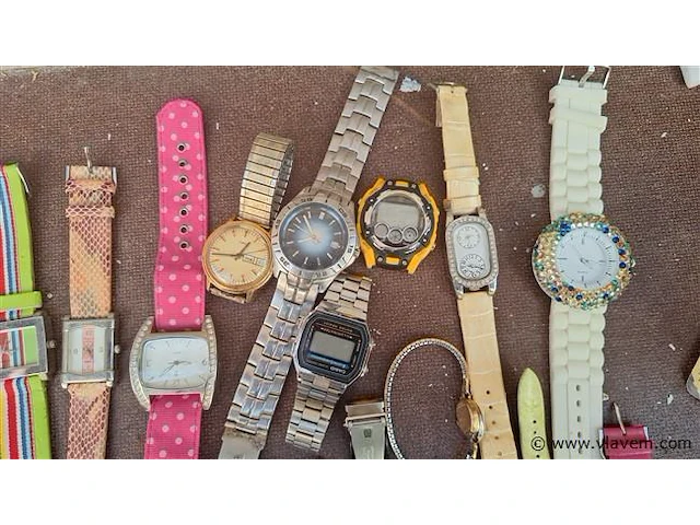 Partij horloges - afbeelding 2 van  9