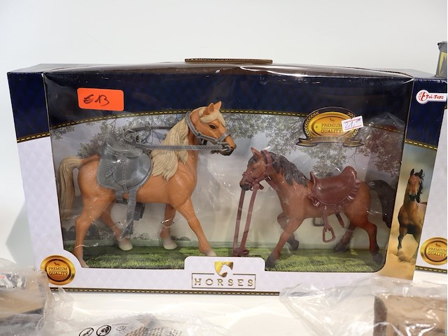 Partij horses - afbeelding 2 van  5