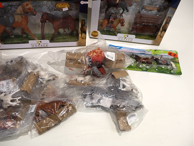 Partij horses - afbeelding 5 van  5