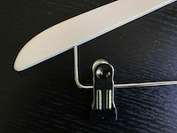 Partij hotelkwaliteit kledinghangers 17.000 stuks - afbeelding 9 van  13