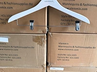Partij hotelkwaliteit kledinghangers 17.000 stuks - afbeelding 13 van  13