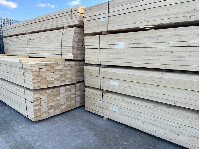 Partij hout 50x150x5100mm 70 stuks nieuw - afbeelding 1 van  1