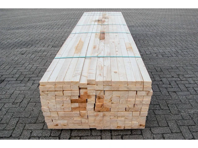 Partij hout 50x70x3000mm 144 stuks nieuw - afbeelding 1 van  1
