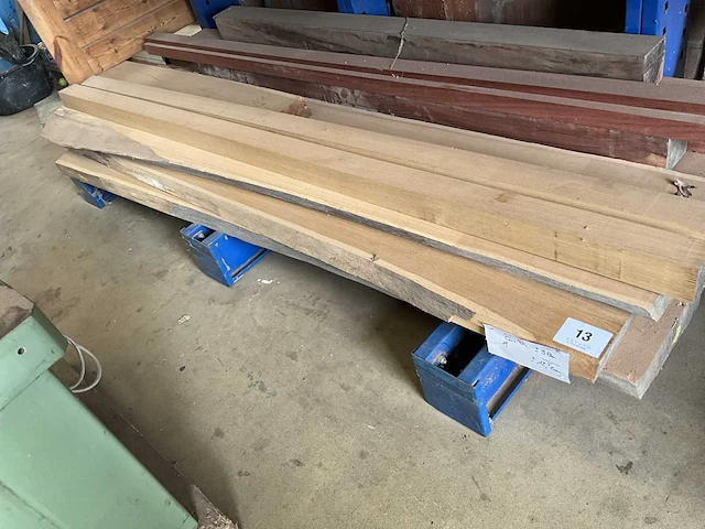 Partij hout eik - afbeelding 2 van  5