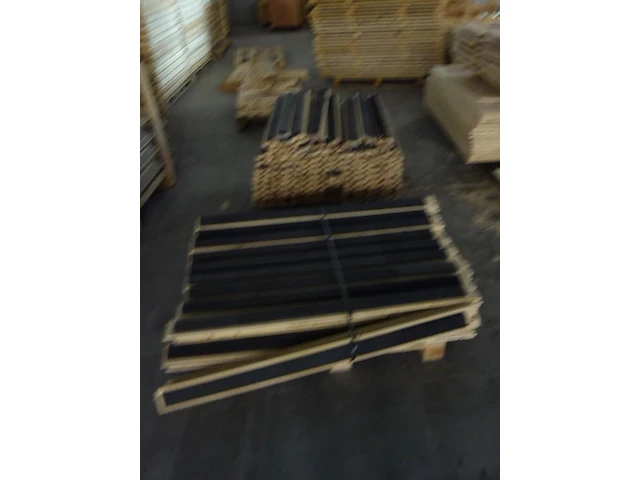 Partij hout + houten kisten - afbeelding 8 van  14