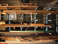 Partij hout in rek - afbeelding 5 van  5