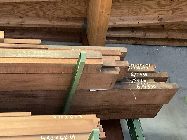 Partij hout redwood - afbeelding 4 van  7