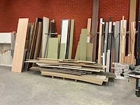 Partij hout restanten - afbeelding 1 van  8