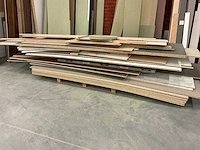 Partij hout restanten - afbeelding 3 van  8