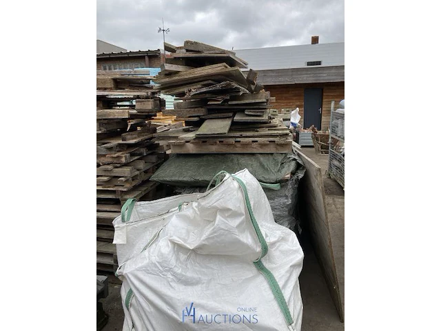 Partij hout - afbeelding 4 van  5