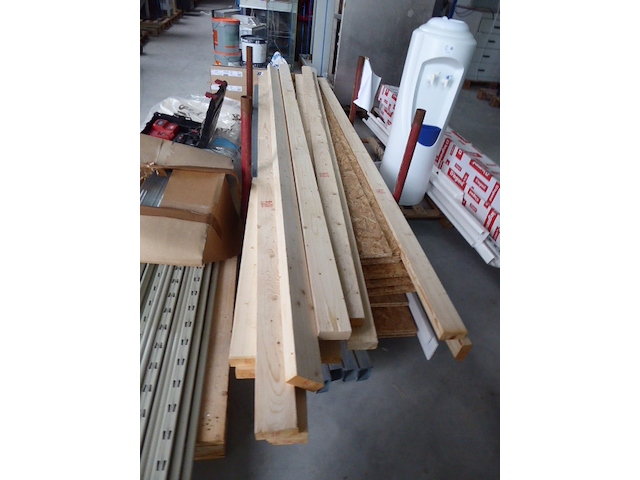 Partij hout - afbeelding 1 van  2