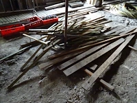 Partij hout - afbeelding 2 van  18