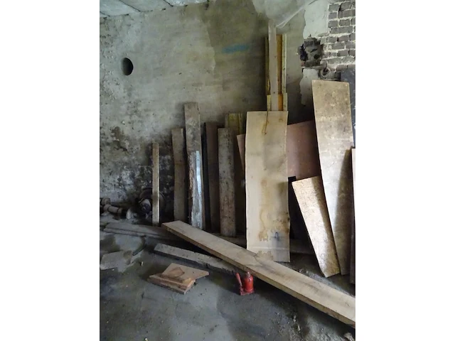 Partij hout - afbeelding 6 van  18