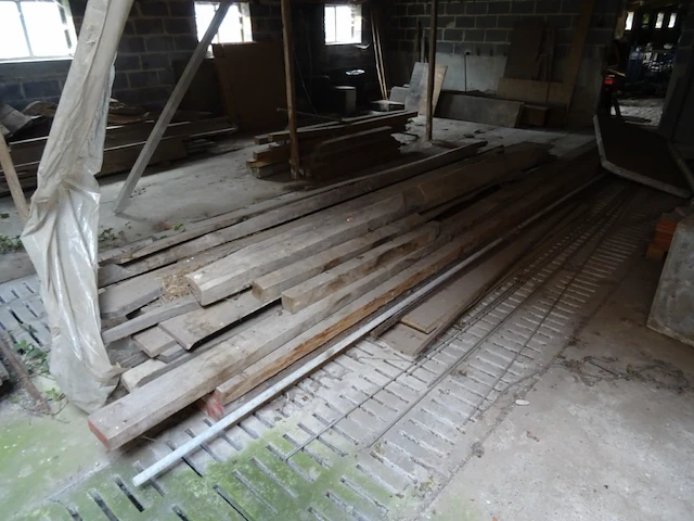Partij hout - afbeelding 11 van  18