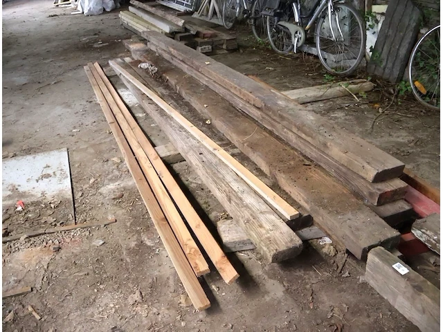 Partij hout - afbeelding 7 van  9