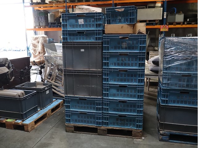 Partij hout - afbeelding 1 van  3