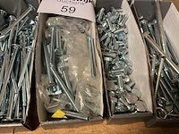 Partij houtbouten en houtschroeven - afbeelding 3 van  7