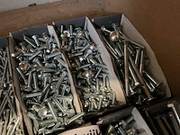 Partij houtbouten en houtschroeven - afbeelding 5 van  7