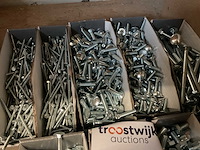 Partij houtbouten en houtschroeven - afbeelding 6 van  7