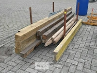 Partij houten balken + metalen schoorbak - afbeelding 1 van  5
