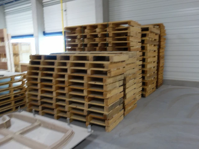 Partij houten bekisting - afbeelding 7 van  10