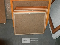 Partij houten kaders en legplanken - afbeelding 2 van  5